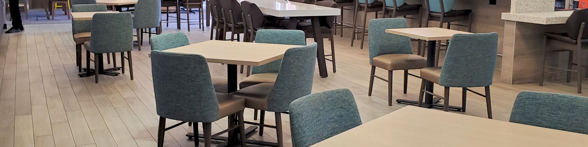 Holiday Inn & Suites Oakland - Airport, an IHG Hotel