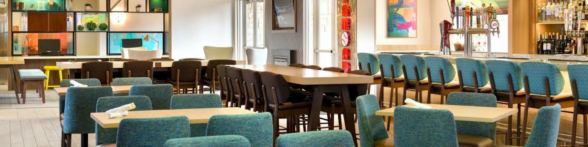 Holiday Inn & Suites Oakland - Airport, an IHG Hotel