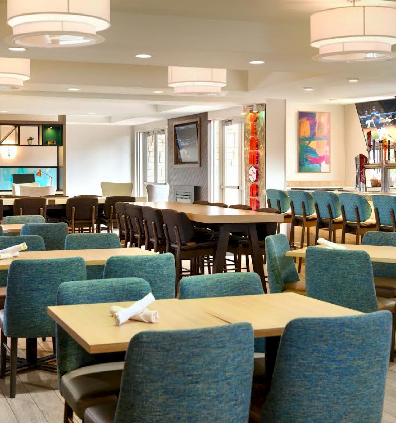 Holiday Inn & Suites Oakland - Airport, an IHG Hotel