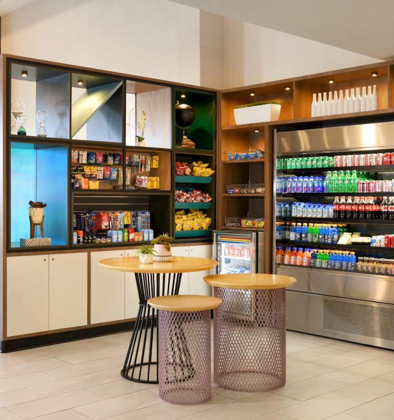 Holiday Inn & Suites Oakland - Airport, an IHG Hotel